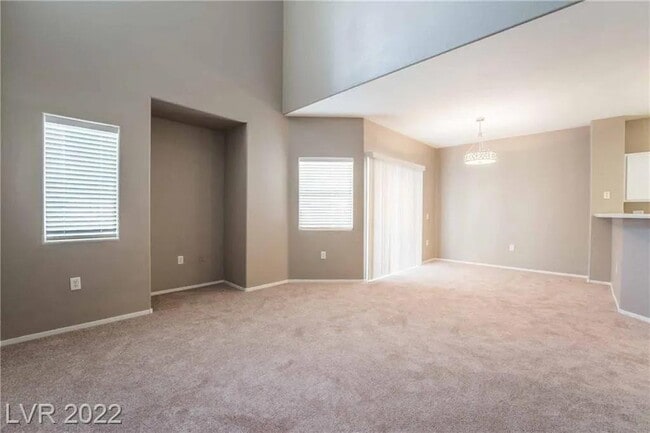 Building Photo - 2001 Quartz Cliff St