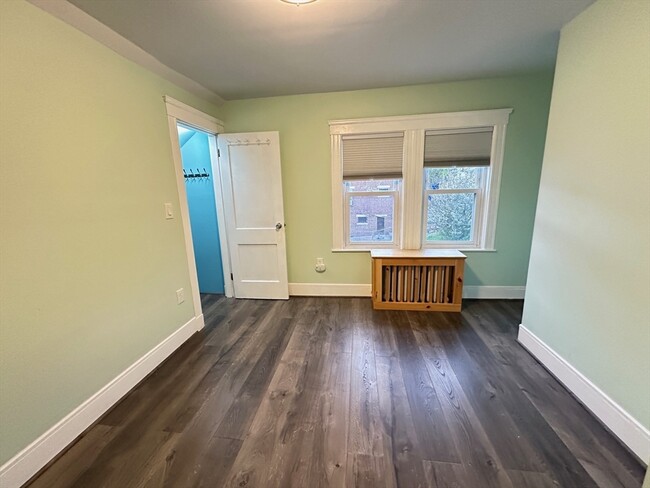 Building Photo - 36 Wolcott St