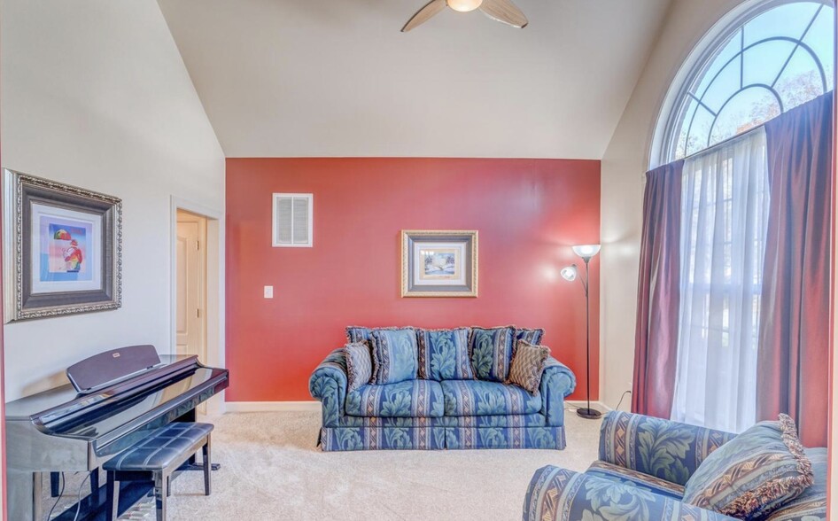Building Photo - 109 Quail Ct