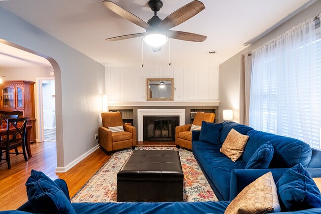 Building Photo - 137 Deep Creek Rd