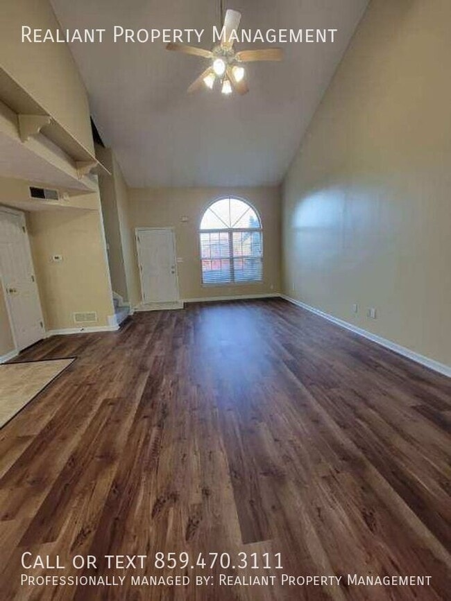 Building Photo - 648 Hugging Bear Ln