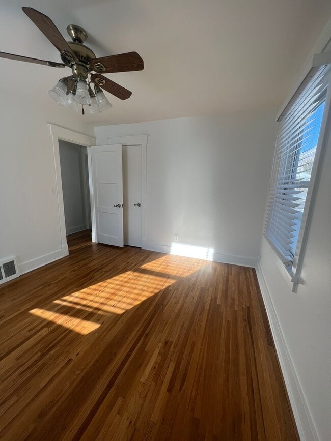 Building Photo - Recently Renovated Provo Home