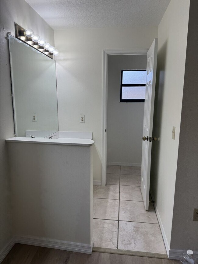 Building Photo - 895 Wandering Pine Trail