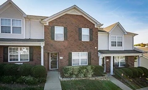 Primary Photo - 210 Buck Run Dr