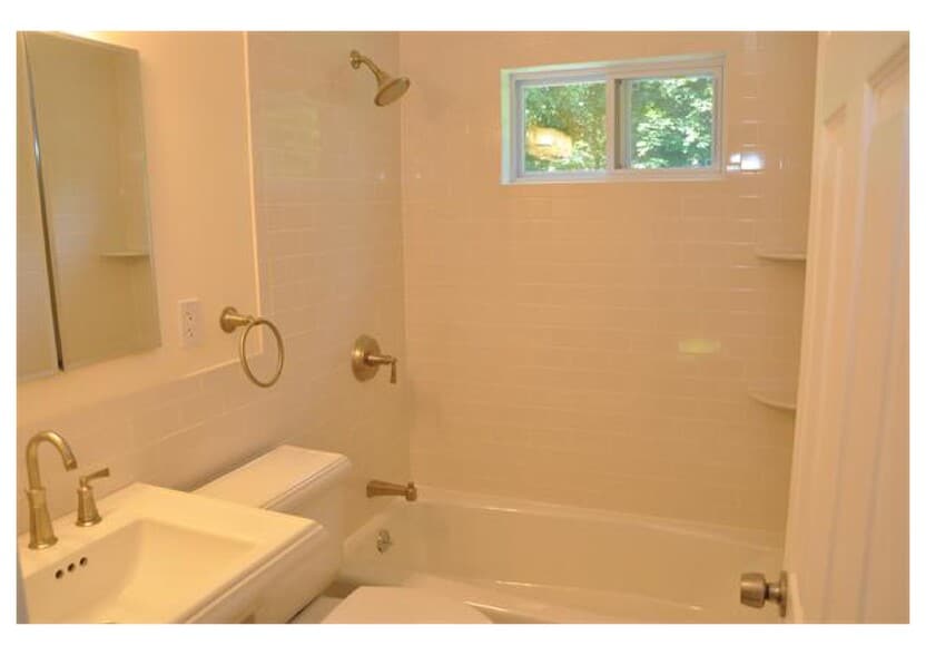 Building Photo - 11 Rockland Pl