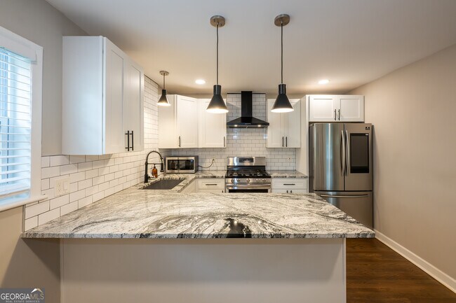 Building Photo - 2131 Bixler Cir