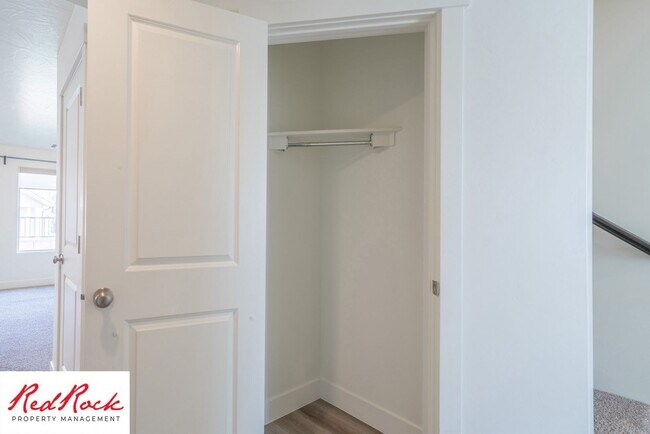 Building Photo - Stand Alone 4 Bedroom Corner Unit.