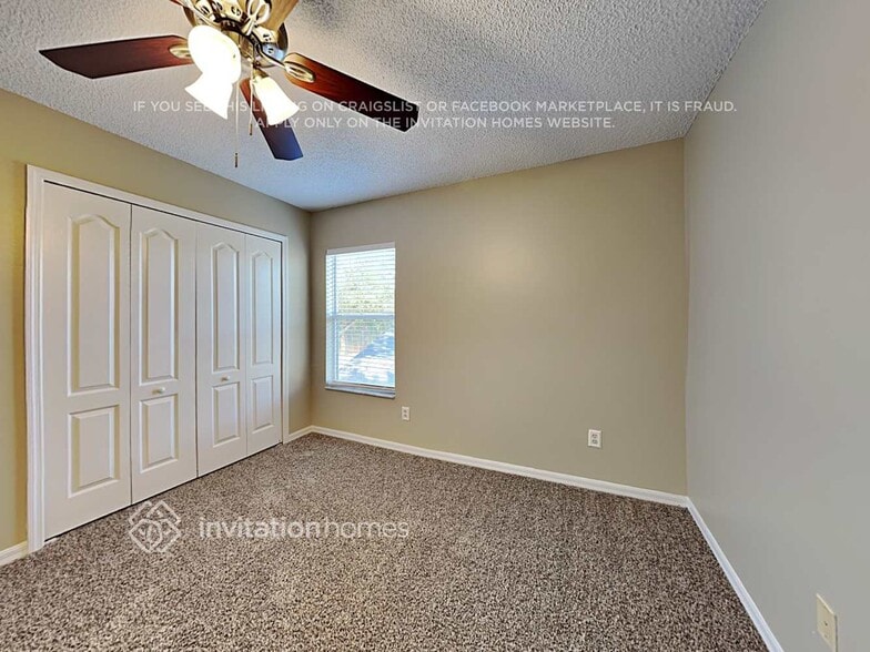 Building Photo - 15142 Quailmoor St