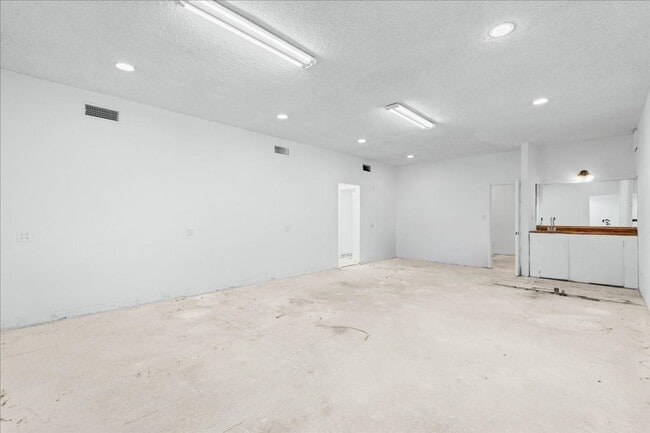 Building Photo - 7969 Foothill Blvd