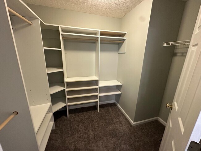 Building Photo - 4300 Mantua Way