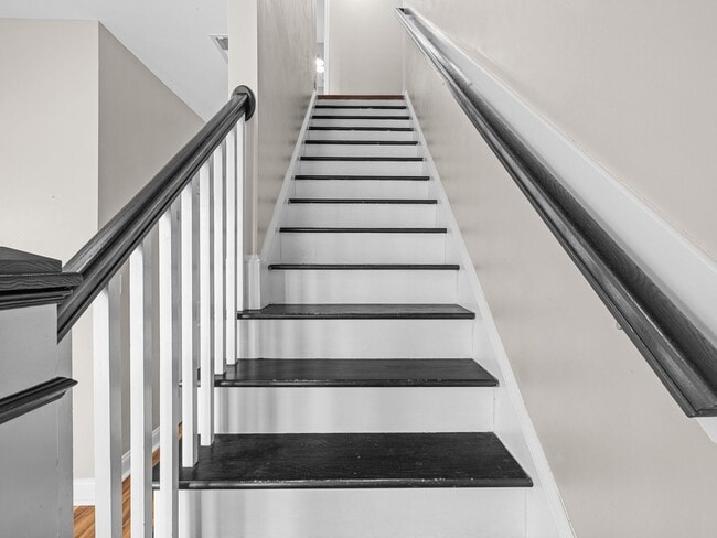 Building Photo - Williamsburg Plantation Beauty