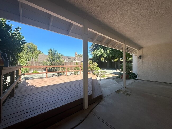 Building Photo - 2601 Bardolino Ln