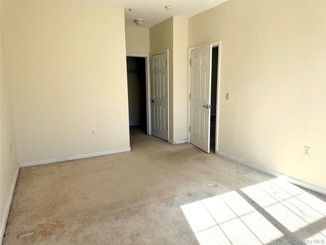 Building Photo - 937 Tower Ridge Cir