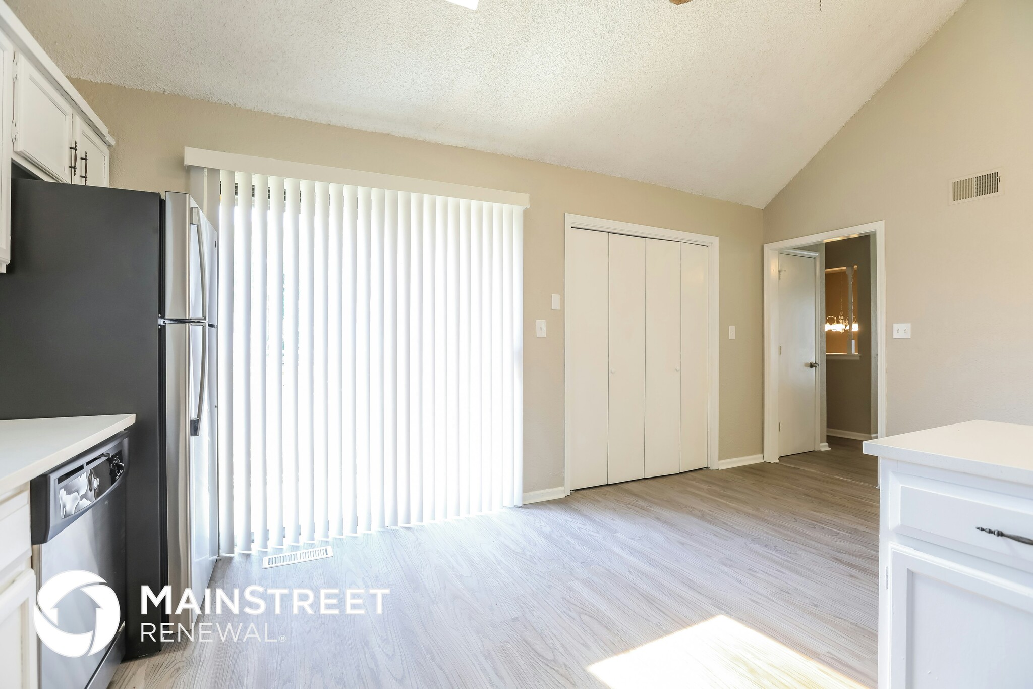 Building Photo - 10721 Mckinley Ct