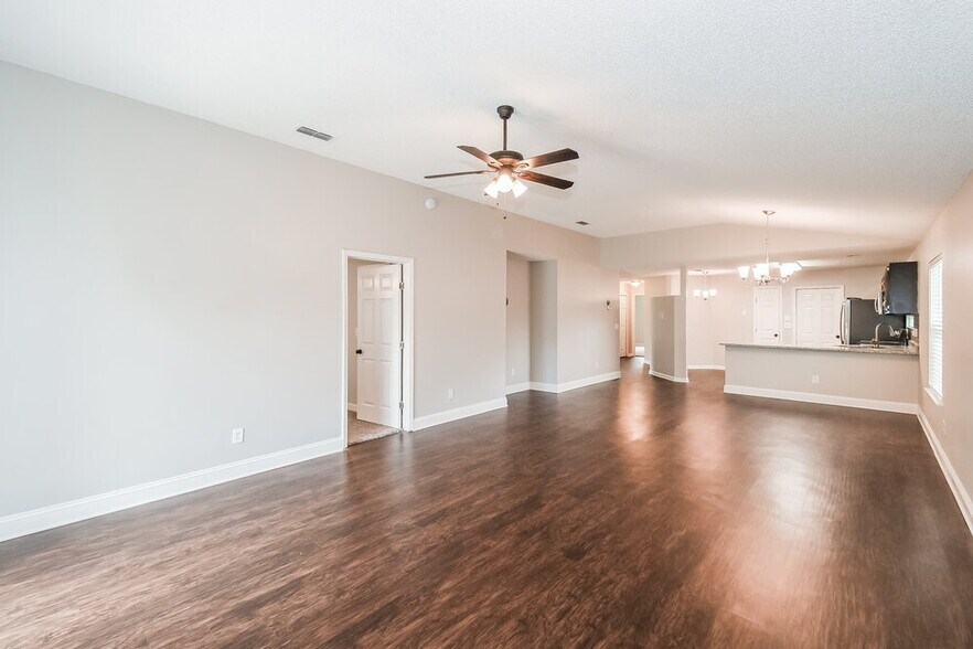 Building Photo - 8785 Chambore Dr