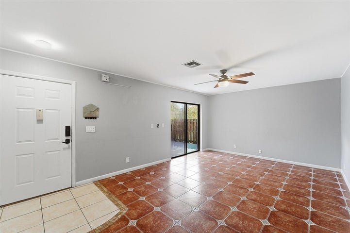 Building Photo - 2501 NW 99th Ave