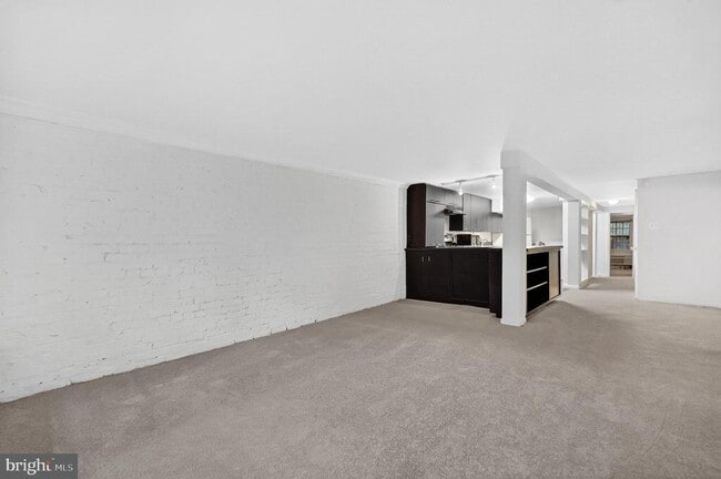Building Photo - 1745 Lanier Pl NW