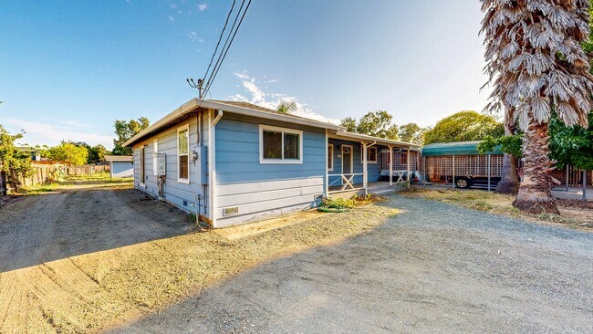 Building Photo - 1720 Ditty Ave