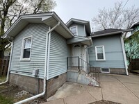 Building Photo - RI Duplex
