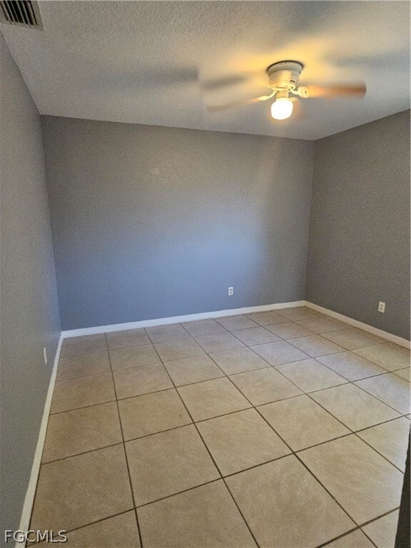 Building Photo - 133 Theodore Vail St E