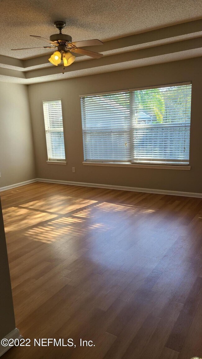 Building Photo - 12737 Chandler View Ct
