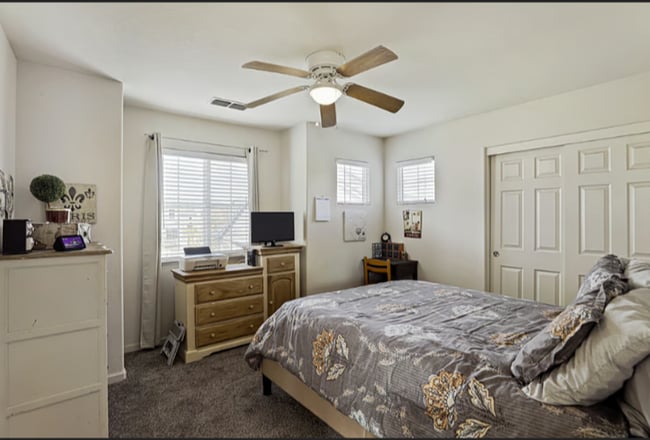 Building Photo - Private One Bedroom One Bath Mother-in-Law...