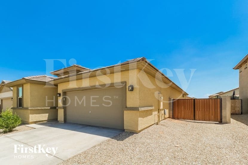 Building Photo - 17565 W Villa Chula Ln