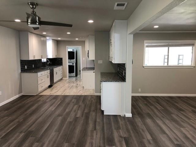 Building Photo - 507 Colonial Dr