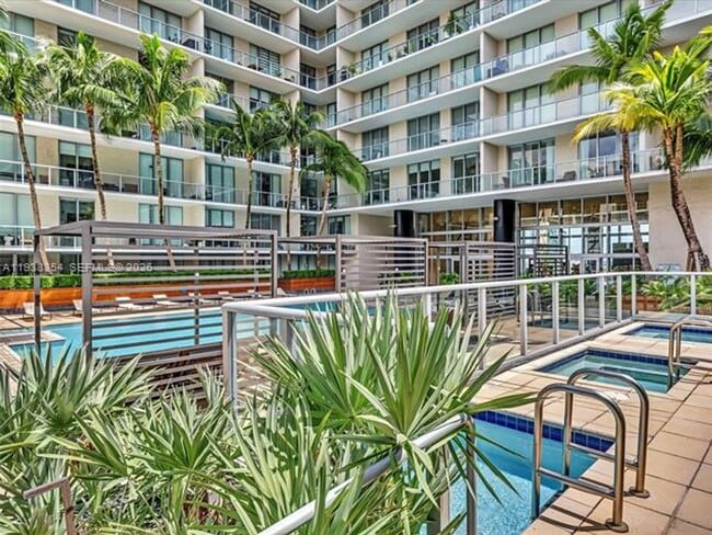 Building Photo - 3470 E Coast Ave