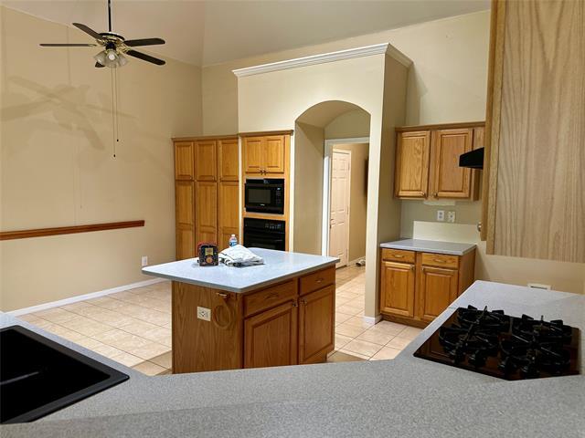 Building Photo - 604 Cottonwood Trail