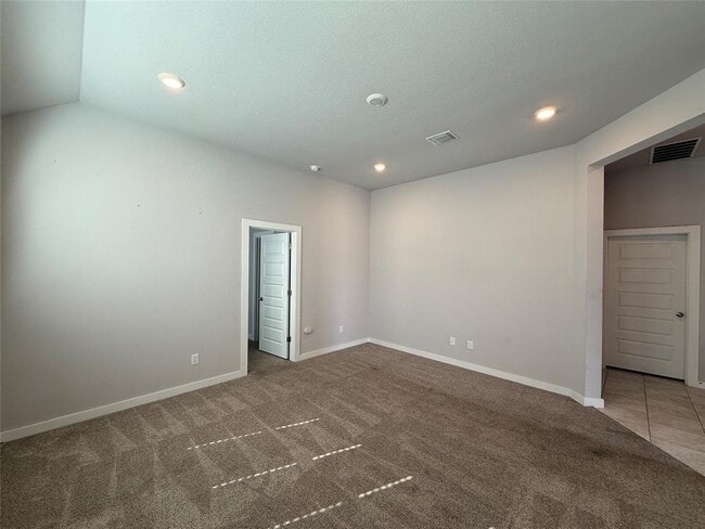 Building Photo - 18300 Emu Ln