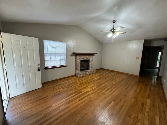 Building Photo - 4130 Stag Run Ct