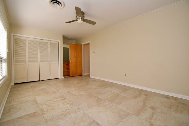 Building Photo - 4 Bed, 2 Bath Home in Ruston!
