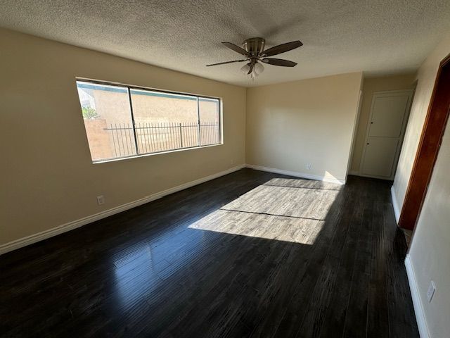 Building Photo - 2813 Independence Ave