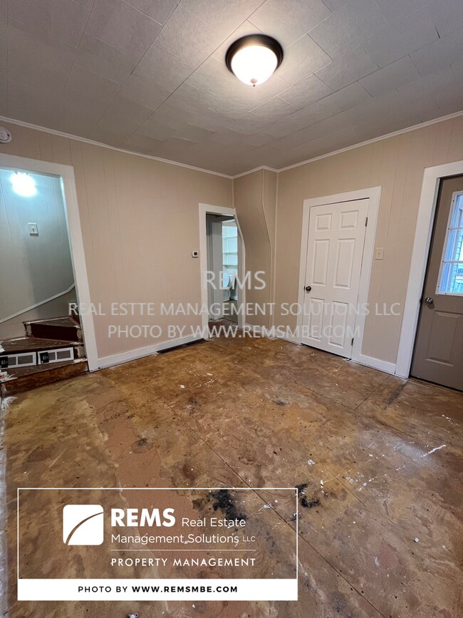 Building Photo - 626/628 4th Avenue