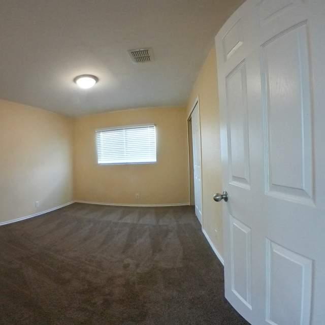 Building Photo - 12411 Avens Arbor