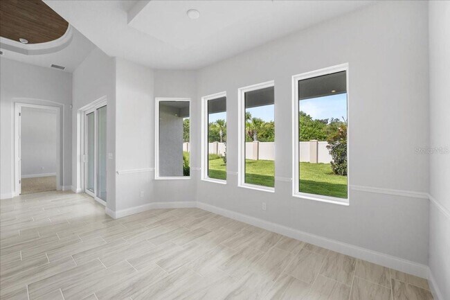 Building Photo - Marina Del Palma comes with a 30 ft boat slip granting access to the Intracoastal Waterway!