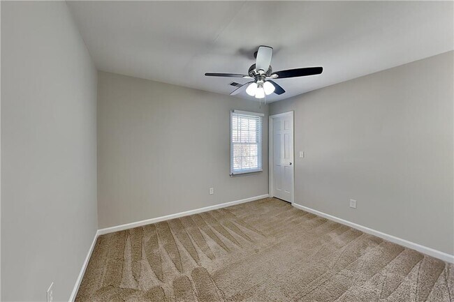 Building Photo - 4139 Westchester Crossing NE