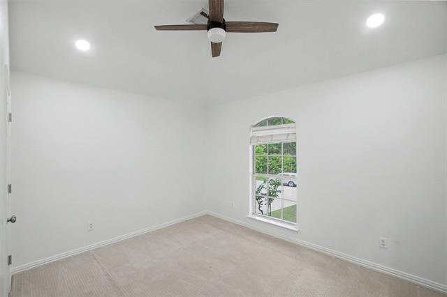 Building Photo - 805 Saratoga Dr