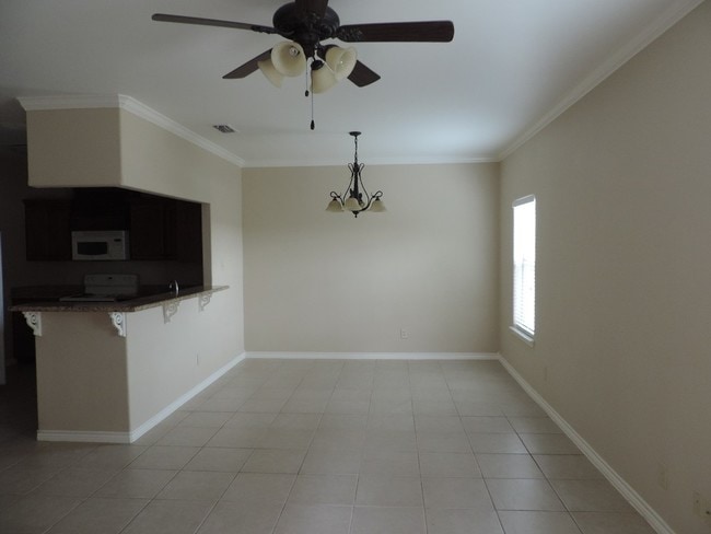 Building Photo - 9809 Sterling Loop