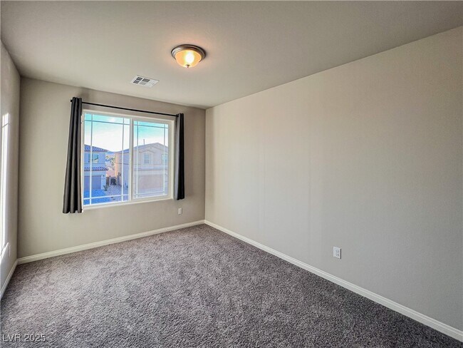 Building Photo - 388 Canyon Mist Ct