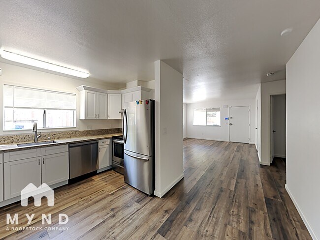 Building Photo - 2740 42nd St