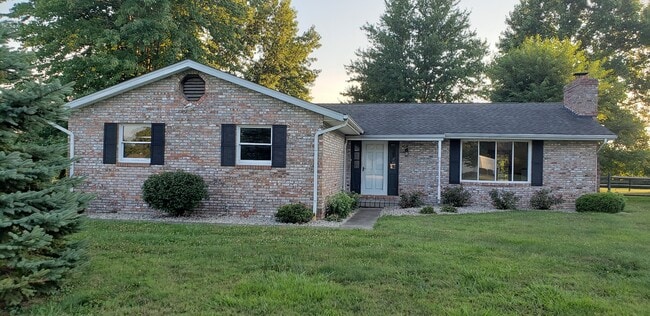 Primary Photo - 2040 Megrue Dr