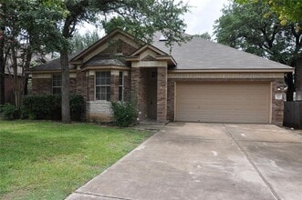 Building Photo - 507 Las Colinas Dr