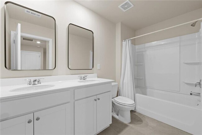 Building Photo - 3341 Greyton Dr