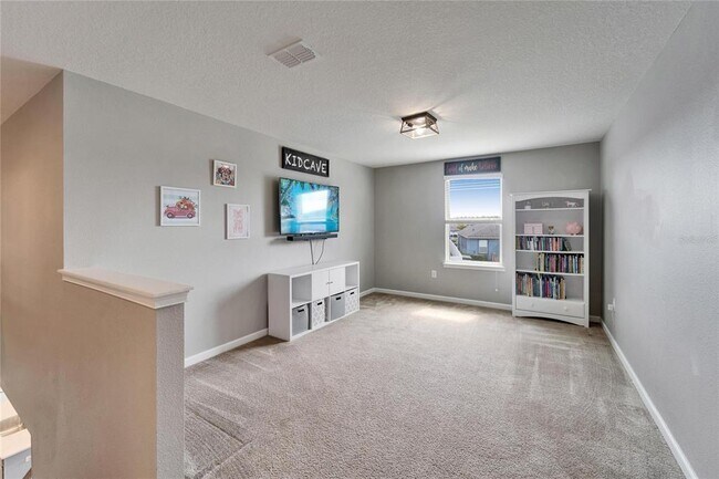 Building Photo - 13113 Rain Lily Dr