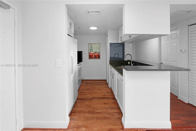 Building Photo - 816 NW 11th St