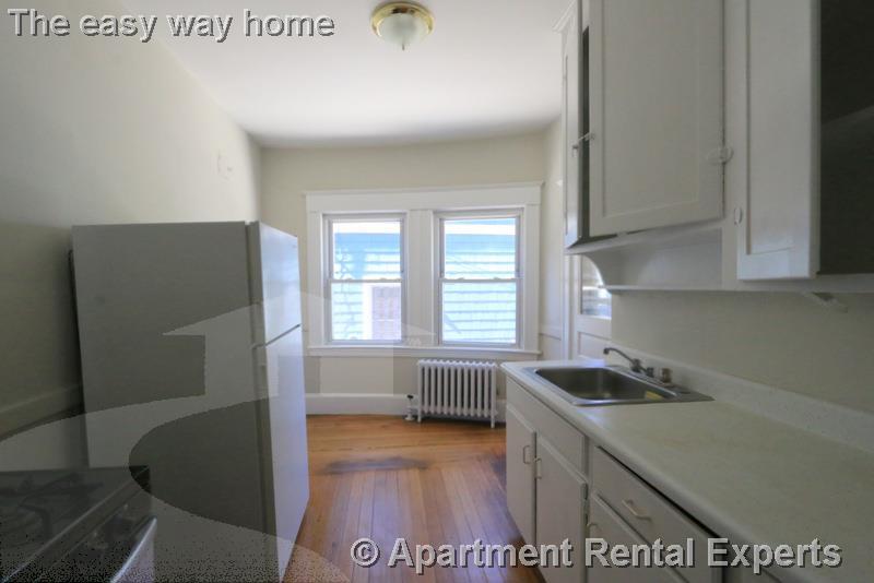 Building Photo - 45 Kidder Ave
