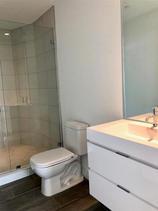 Building Photo - 2900 NE 7th Ave