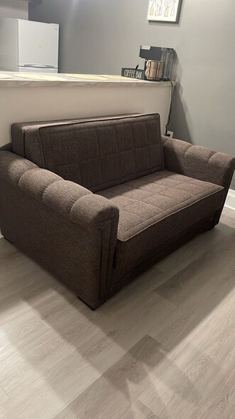 Building Photo - 30 U.S. 9W-SI ID1466756P